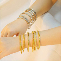 Simple and elegant gold bamboo titanium steel plain face bracelet